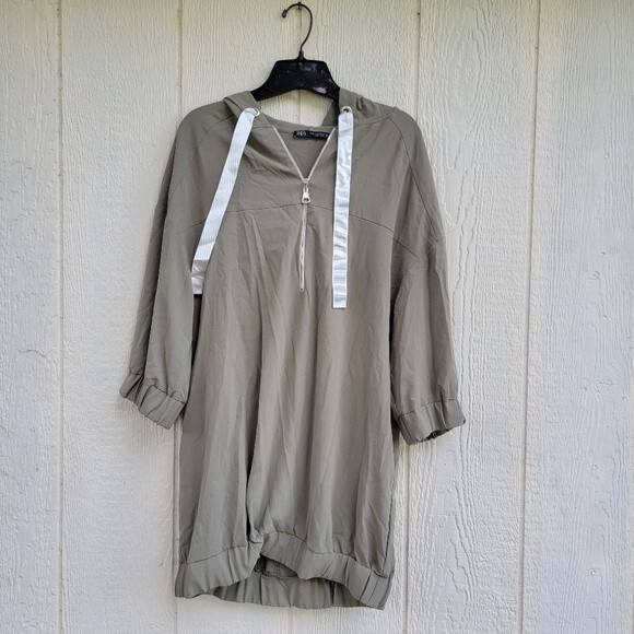 womens zara 1/4 zip pullover gray hooded jacket short sleeve  sz xs oversized - Picture 1 of 4